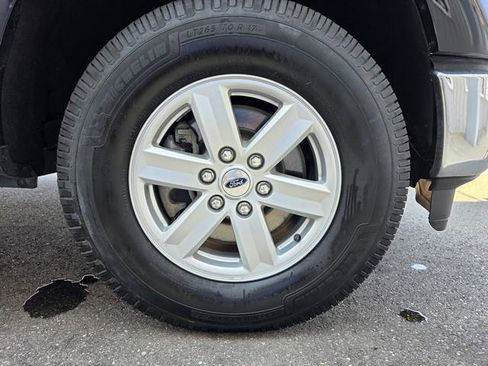 Used 2023 Ford F150 XLT AWD/4WD image 7