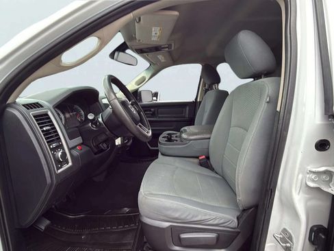 Used 2015 RAM 1500 Tradesman w/ Popular Equipment Group AWD/4WD image 13