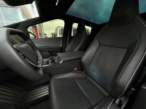 Used 2024 Tesla Cybertruck Cyberbeast AWD/4WD image 18