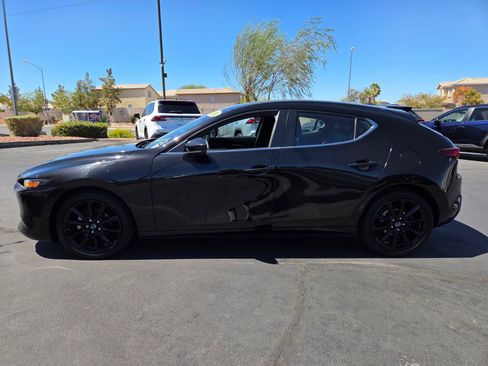 Used 2024 MAZDA MAZDA3 s FWD image 3
