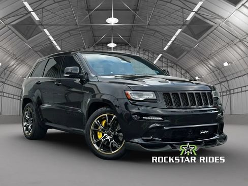 Used 2014 Jeep Grand Cherokee SRT w/ Trailer Tow Group IV AWD/4WD image 17