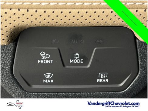 Used 2024 Volkswagen Atlas Cross Sport SE FWD image 22