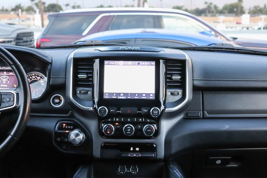 Used 2024 RAM 1500 Laramie AWD/4WD image 15