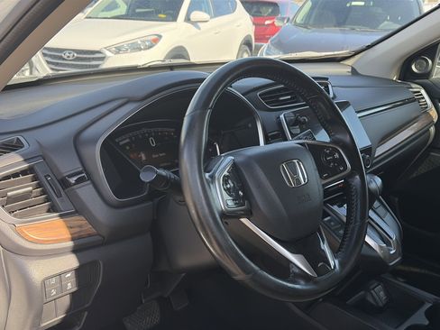 Used 2019 Honda CR-V Touring image 19