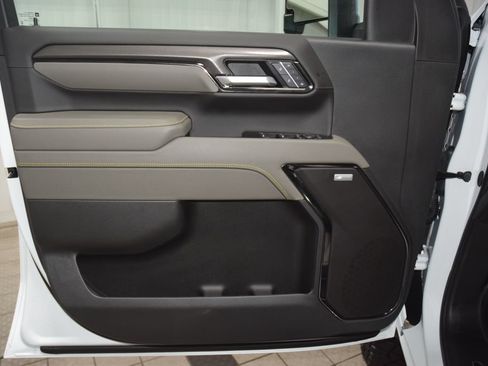 Used 2026 Chevrolet Silverado 2500 ZR2 AWD/4WD image 51
