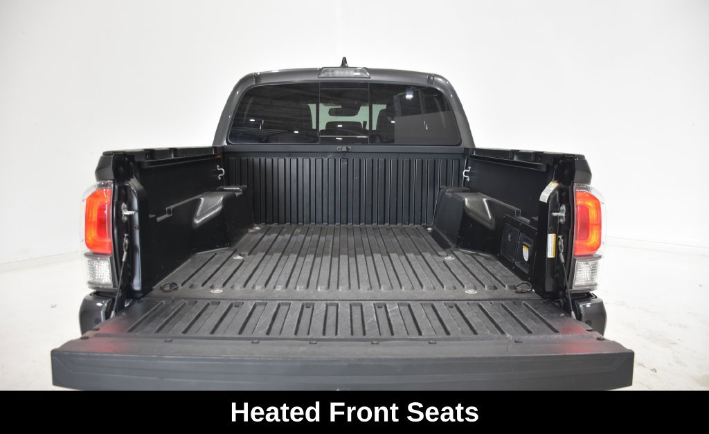 Used 2021 Toyota Tacoma TRD Off-Road w/ TRD Premium Off Road Package AWD/4WD image 33