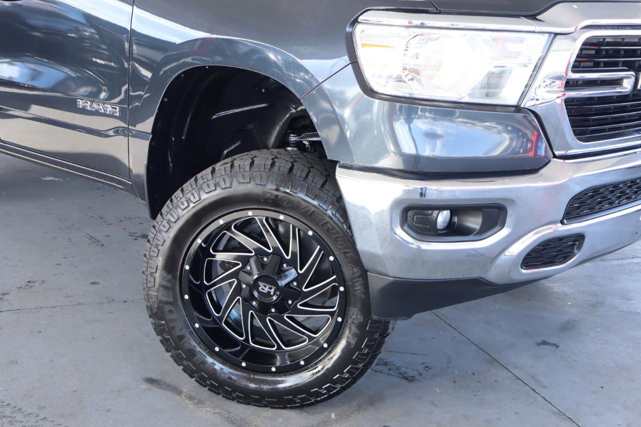 Used 2019 RAM 1500 Big Horn RWD image 4