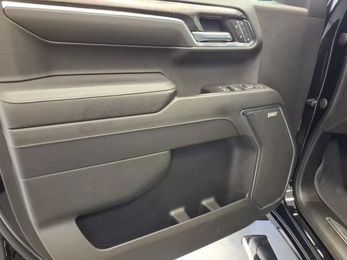 Used 2023 Chevrolet Silverado 1500 LTZ AWD/4WD image 14