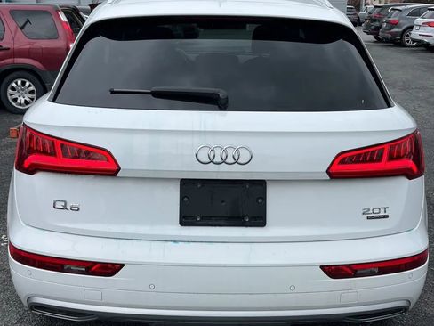 Used 2018 Audi Q5 2.0T Premium Plus w/ Premium Plus Package AWD/4WD image 4