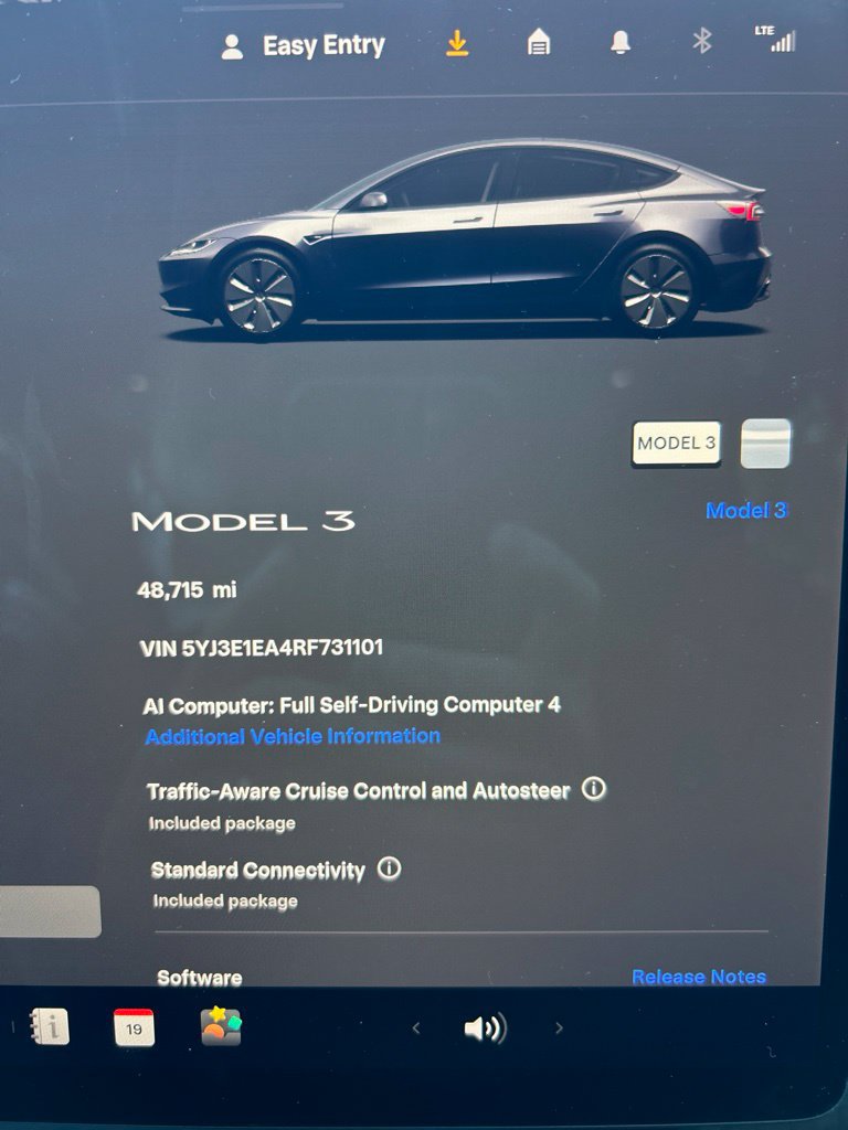Used 2024 Tesla Model 3 Standard Range RWD image 19