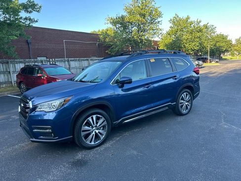 Used 2021 Subaru Ascent Limited w/ Technology Package AWD/4WD image 7