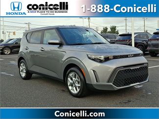 Used 2024 Kia Soul LX w/ Option Group 015 image 1