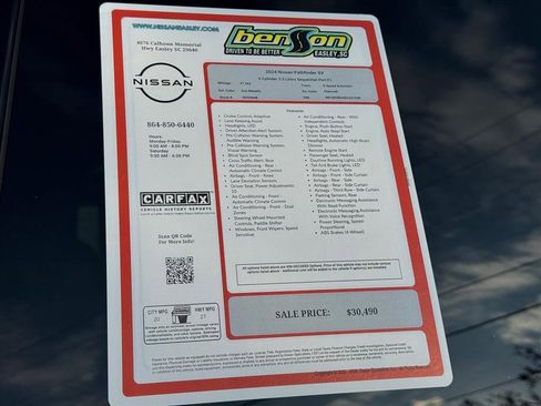 Certified 2024 Nissan Pathfinder SV image 27