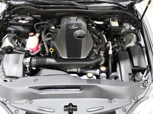 Used 2016 Lexus IS 200t image 30