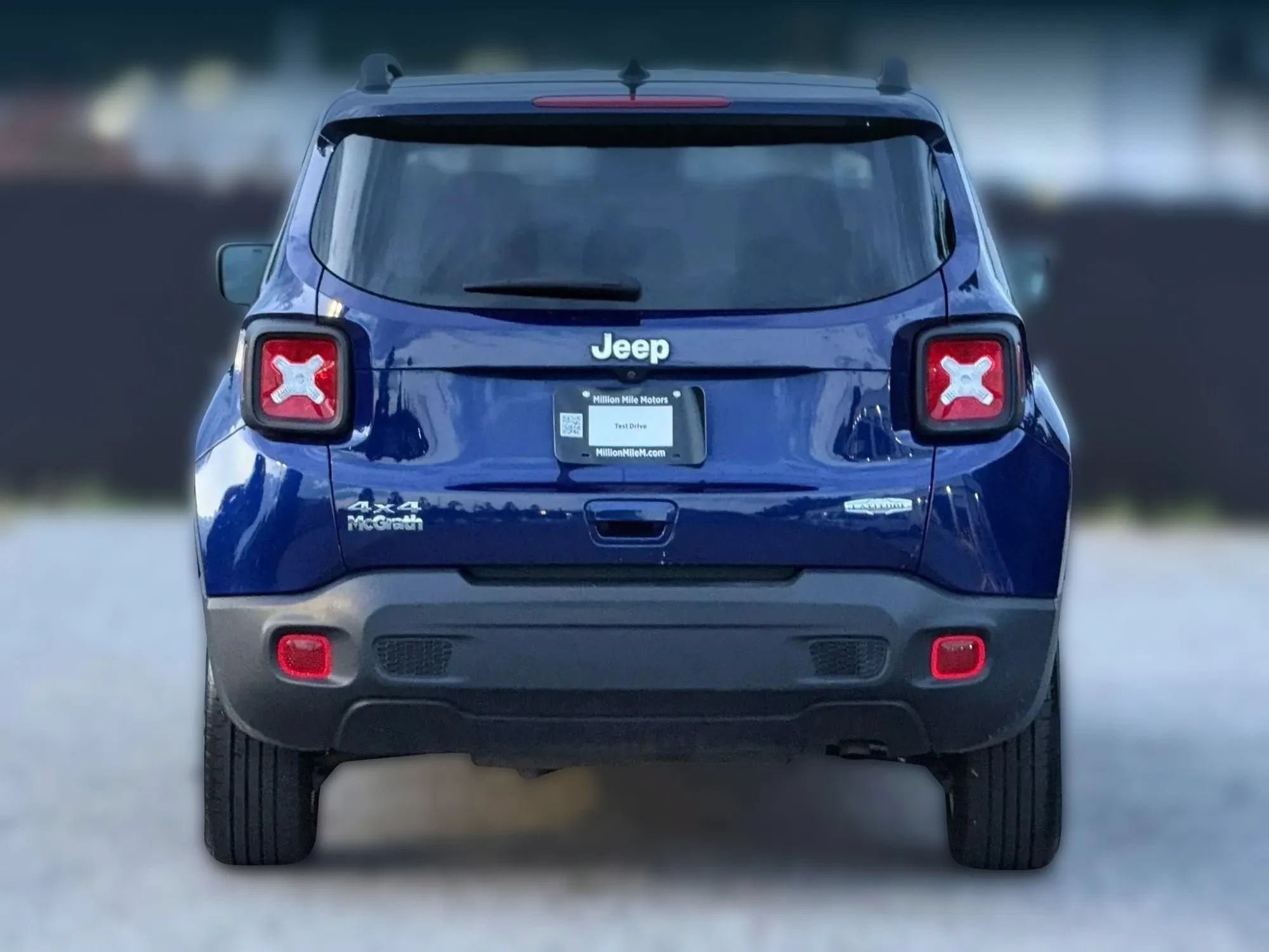 Used 2020 Jeep Renegade Latitude w/ Cold Weather Group AWD/4WD image 4