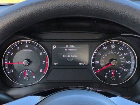 Used 2024 Kia Forte LXS FWD image 23