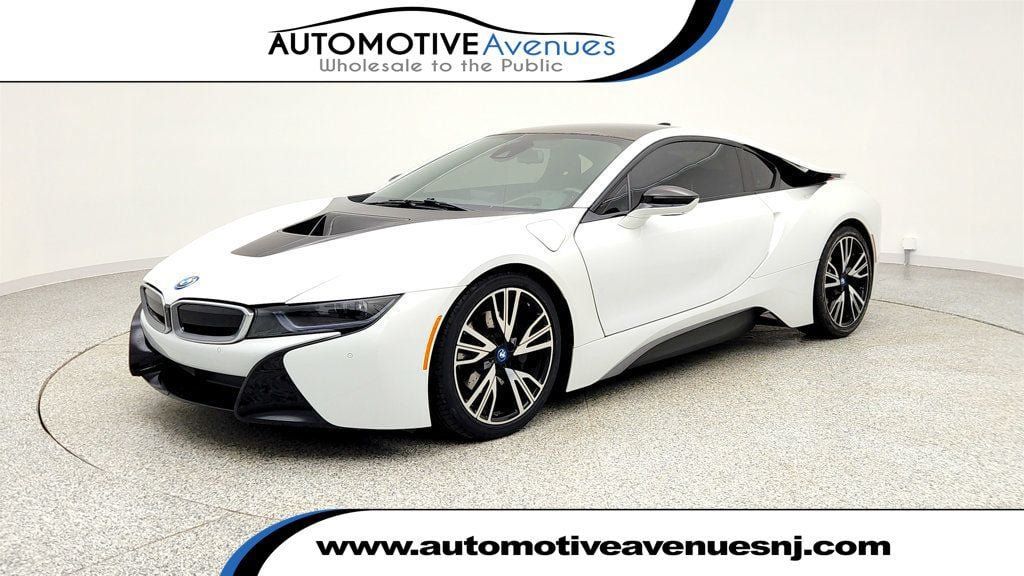Used 2015 BMW i8 AWD/4WD image 1