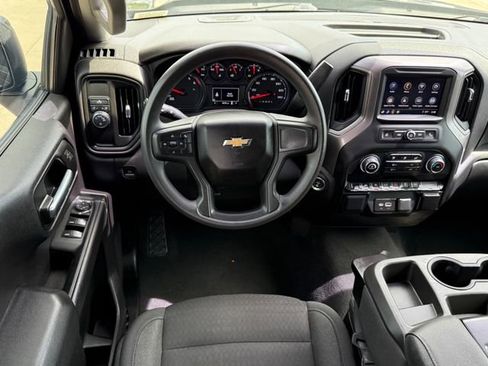 Used 2023 Chevrolet Silverado 1500 Custom RWD image 19