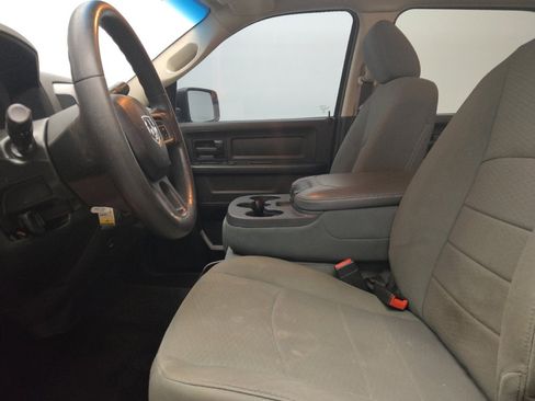 Used 2015 RAM 1500 Express w/ Black Ram 1500 Express Group RWD image 17