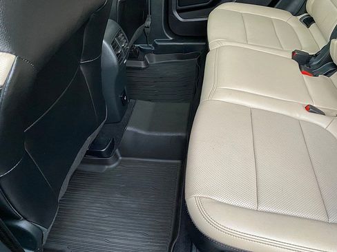 Used 2020 Ford Escape Titanium w/ Titanium Premium Package 2.0 image 30