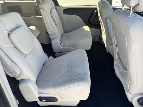 Used 2011 Chrysler Town & Country Touring w/ Security Group image 20