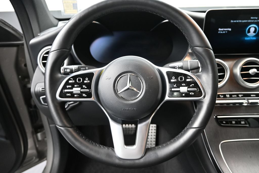 Used 2022 Mercedes-Benz GLC 300 4MATIC image 11