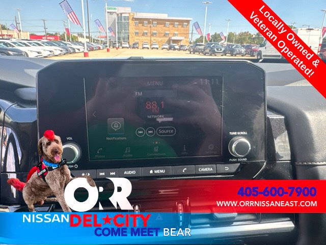Used 2025 Nissan Pathfinder SV AWD/4WD image 25