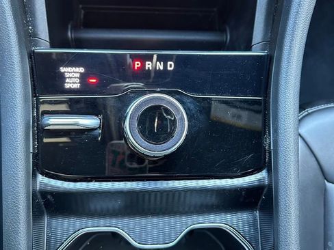 Used 2024 Jeep Grand Cherokee Limited image 12