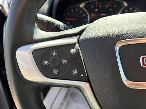 Used 2023 GMC Terrain SLT AWD/4WD image 19
