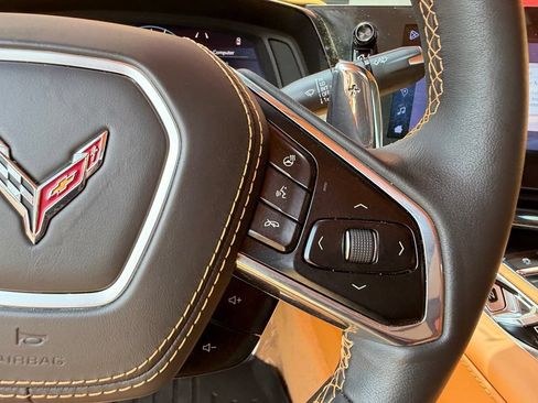 Used 2024 Chevrolet Corvette Stingray Premium Conv w/ Stealth Interior Trim Package RWD image 17