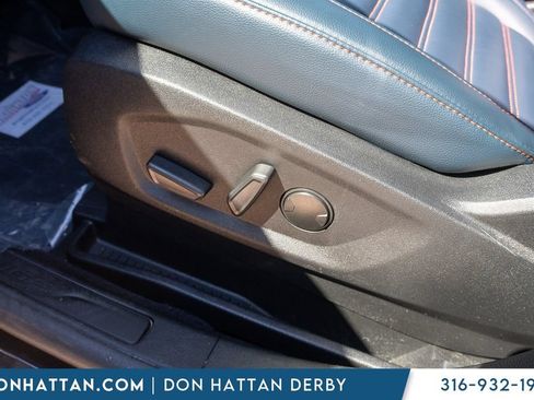 Used 2024 Ford Edge SEL w/ Sport Appearance Package AWD/4WD image 15