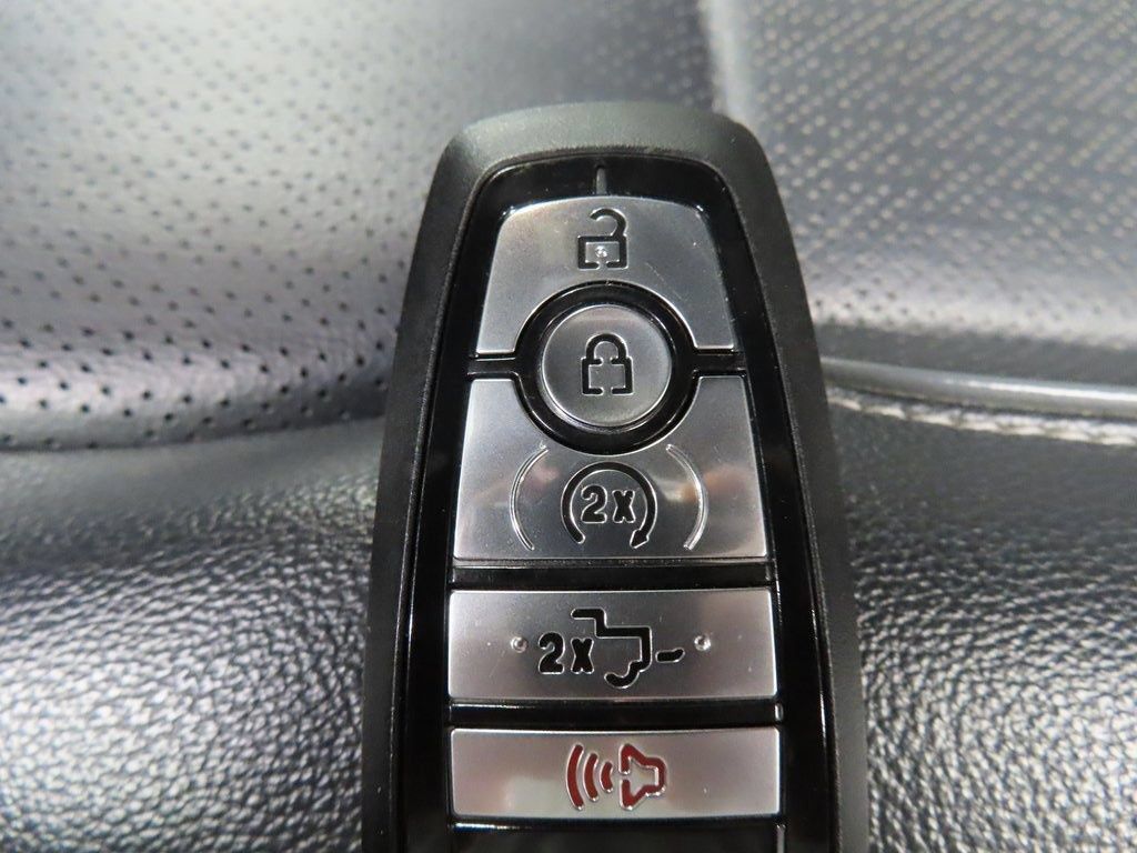 Used 2024 Ford F150 Lariat AWD/4WD image 59