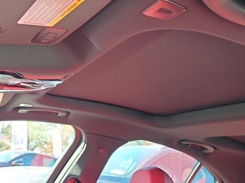 New 2025 Alfa Romeo Giulia w/ Veloce Package Rwd image 16