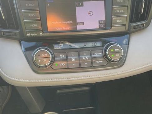 Used 2014 Toyota RAV4 XLE image 8