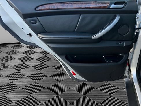 Used 2005 BMW X5 3.0i image 19