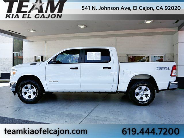 Used 2023 RAM 1500 4x4 Crew Cab image 6