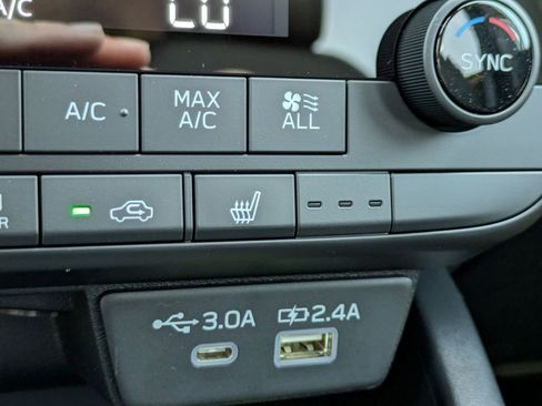 New 2026 Subaru Outback Limited XT image 22