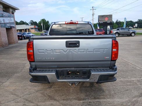 Used 2021 Chevrolet Colorado LT w/ LT Convenience Package AWD/4WD image 4