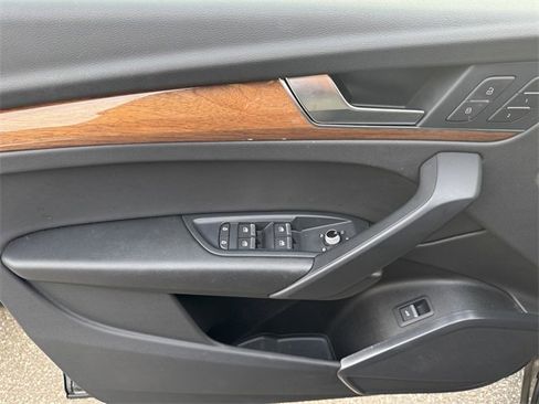 Certified 2022 Audi Q5 2.0T Premium image 27