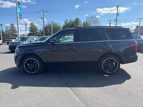 Certified 2023 Ford Expedition Limited AWD/4WD image 5