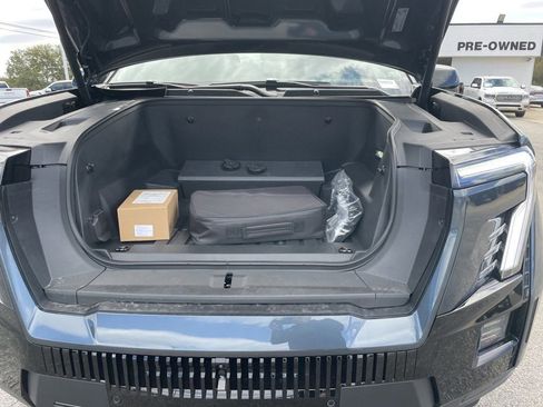 New 2026 GMC Sierra EV Elevation w/ LPO, Elevation Dark Package image 22