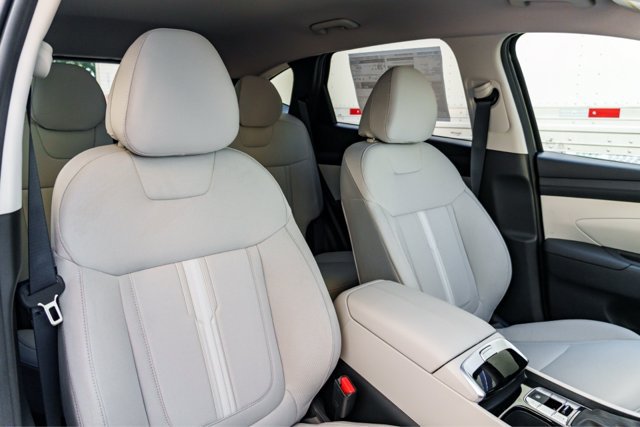 New 2026 Hyundai Tucson SEL FWD image 25