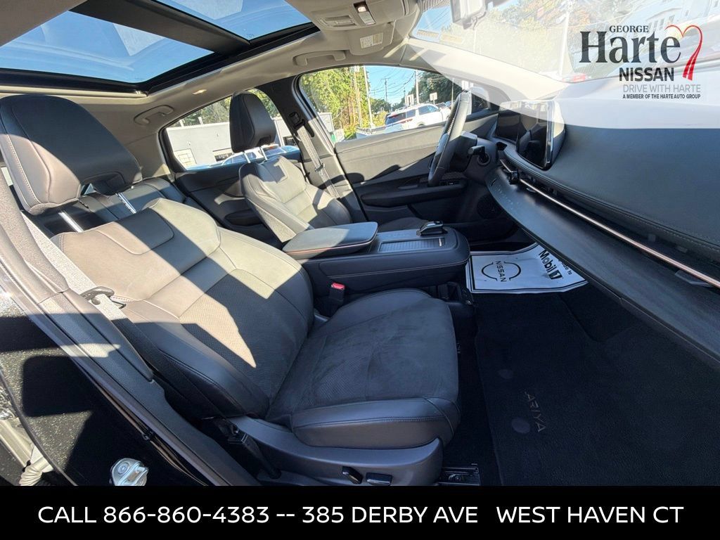 Certified 2024 Nissan Ariya AWD image 31