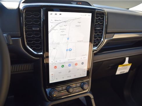 Used 2024 Ford Ranger Lariat image 9