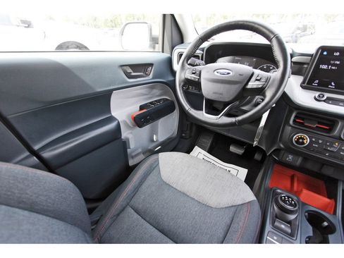Certified 2022 Ford Maverick XLT w/ XLT Luxury Package FWD image 9