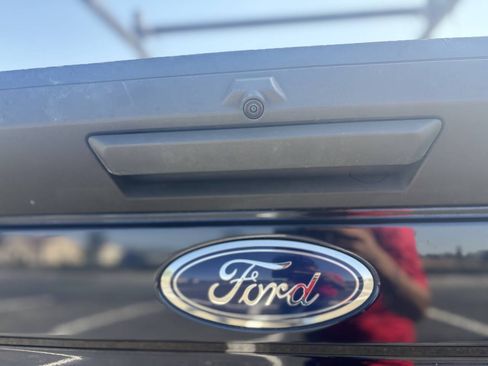 Used 2021 Ford F250 XL w/ Power Equipment Group RWD image 23