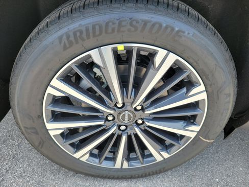 New 2026 Nissan Pathfinder Platinum w/ Cargo Package FWD image 8