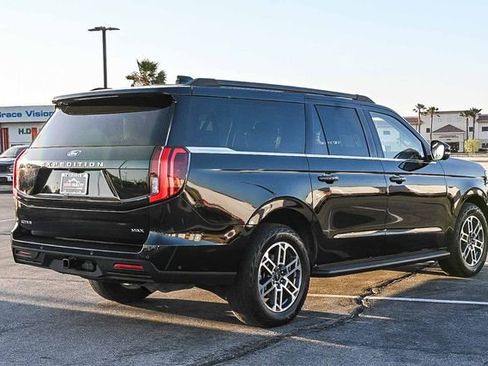 Certified 2025 Ford Expedition Max Active AWD/4WD image 9