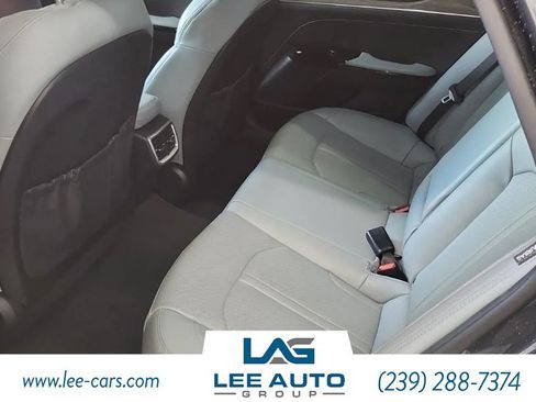 Used 2022 Kia K5 EX w/ EX Premium Package FWD image 3