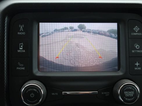 Used 2021 Jeep Wrangler Sport AWD/4WD image 19